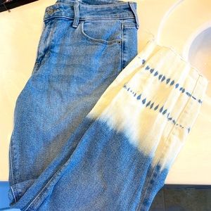 Old Navy Mid-Rise Skinny Jeans